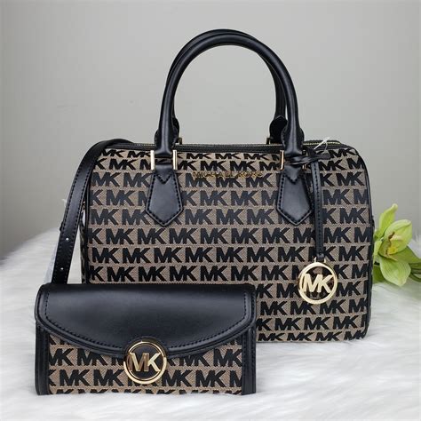 michael kors purse and wallet set cheap|michael kors purse cost.